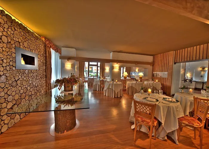 Cresta Et Duc Hotel